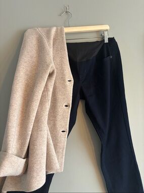 NWT Thyme Maternity yoga jeans